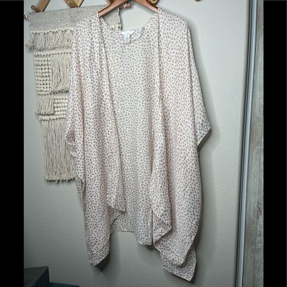 Lauren Conrad Pink Spotted Glitter Kimono - Picture 1 of 5